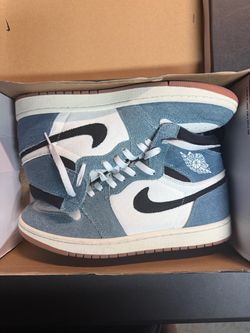 Authentic Jordan 1 Size 11. $120