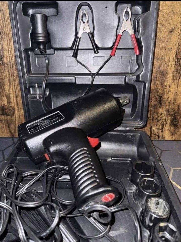 Chicago Electric 1/2" Impact Gun 12 volt
