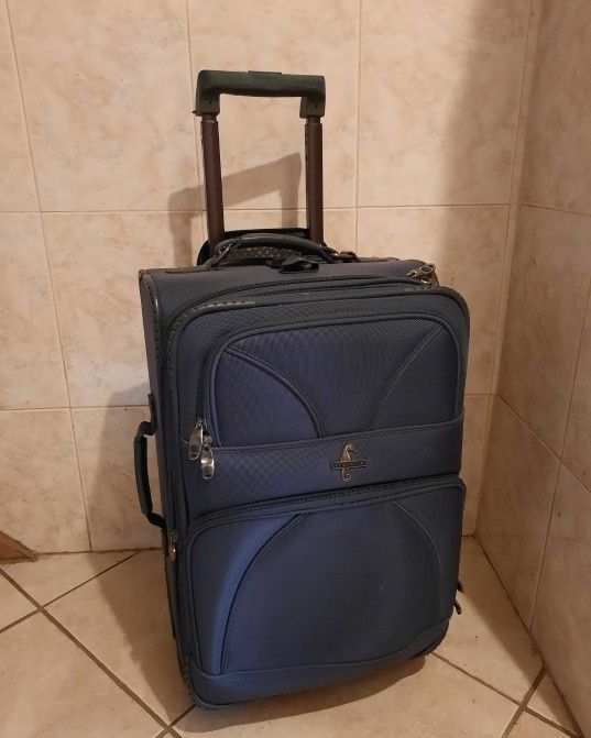 Multi Pocket Expandable Heavy Duty 23"x14" Luggage