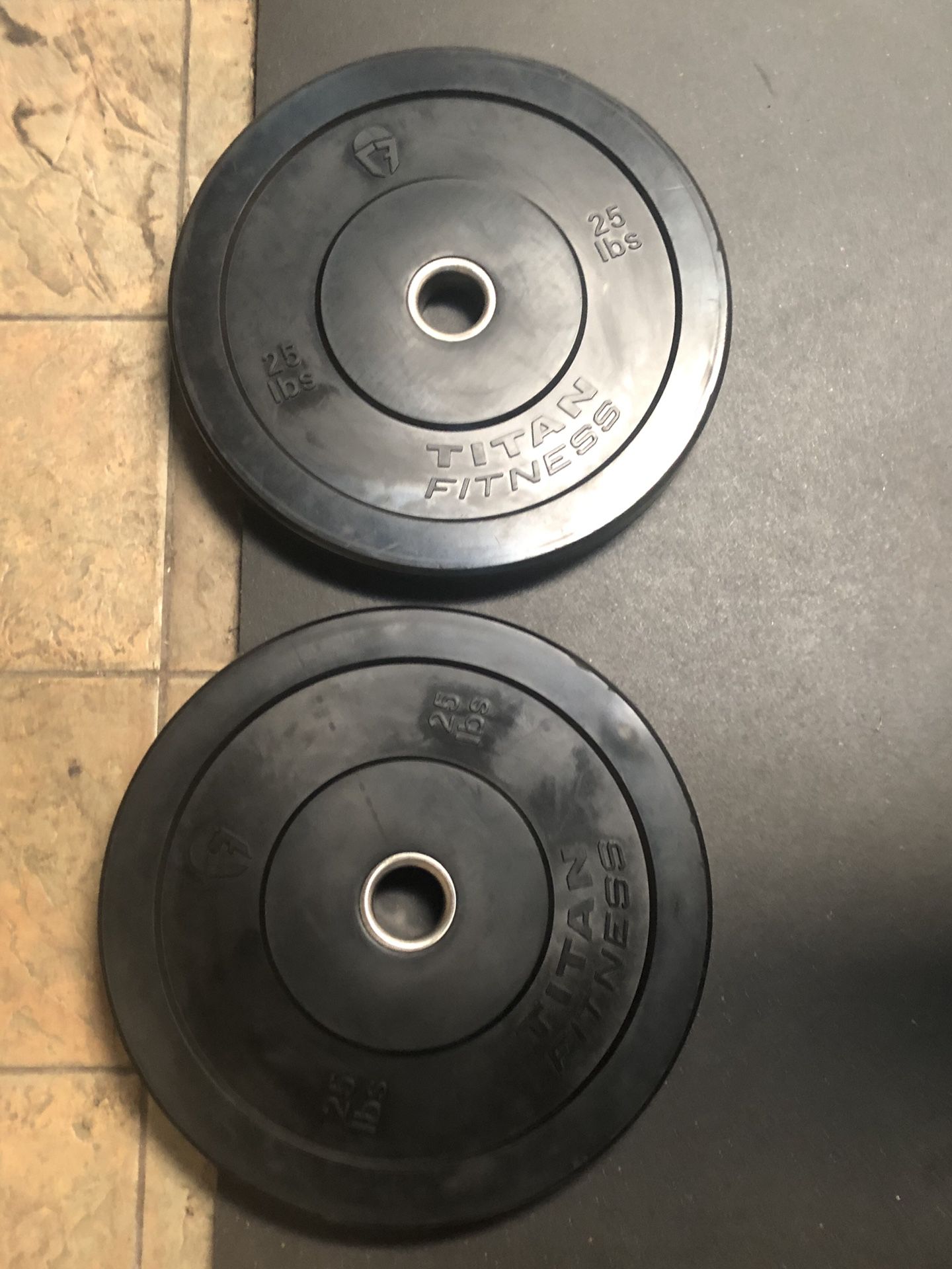 25lb Pair Titan Fitness Bumper Plates