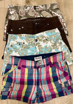 Kids Girls Shorts size M (10-12)