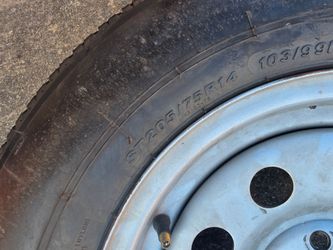 14 in rim and the tires free