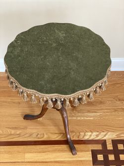 Antique refurbished pie crust table
