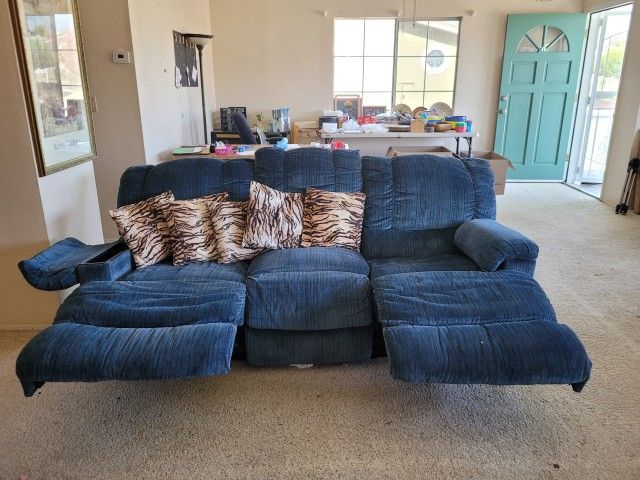Couch With RECLINERS