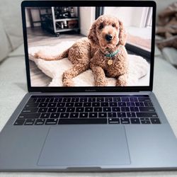 2019 13” MacBook Pro With Touchbar In Perfect Condition