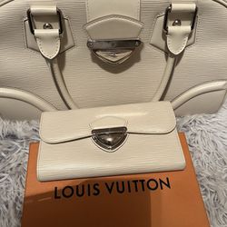 LV BAG AND WALLET 