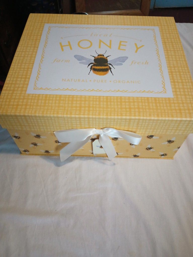 Local Honey Farms Fresh Gift Boxes $20 Got Two Boxes Left