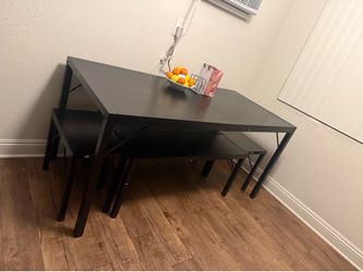 Space Saving Dining table set for 6