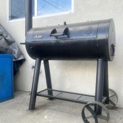 Brinkmann barbecue smoker  Free $ 0