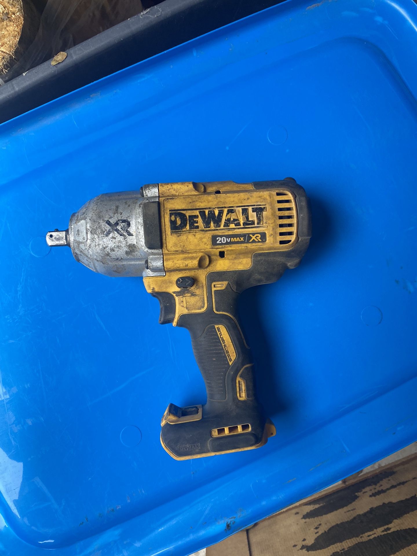 1/2” Dewalt Impact Gun for Sale in Kennewick, WA OfferUp