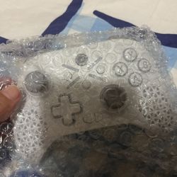 Xbox One Wireless WIFI Controller RH-1025 for Xbox One/Series X|S Windows 10/11 with 2.4GHZ Game Joystick Hybrid D-Pad RGB Lighting Turbo Function 3.5