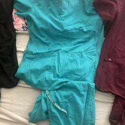 Medcouture Scrubs & Joggers 