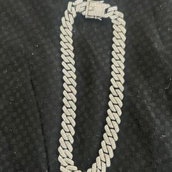 VVS Moissanite Chain – Real Shine