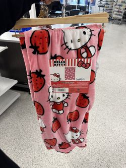 New Release Hello Kitty Blanket 