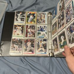 Baseball Football Hockey Card There’s 1k+Cards I Believe I’ll Count Them For You If You Want 