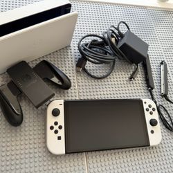 Nintendo Switch OLED White 