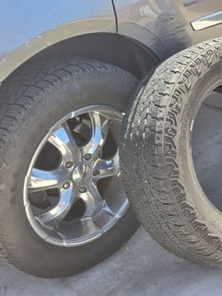 275 / 60 /20 tires.