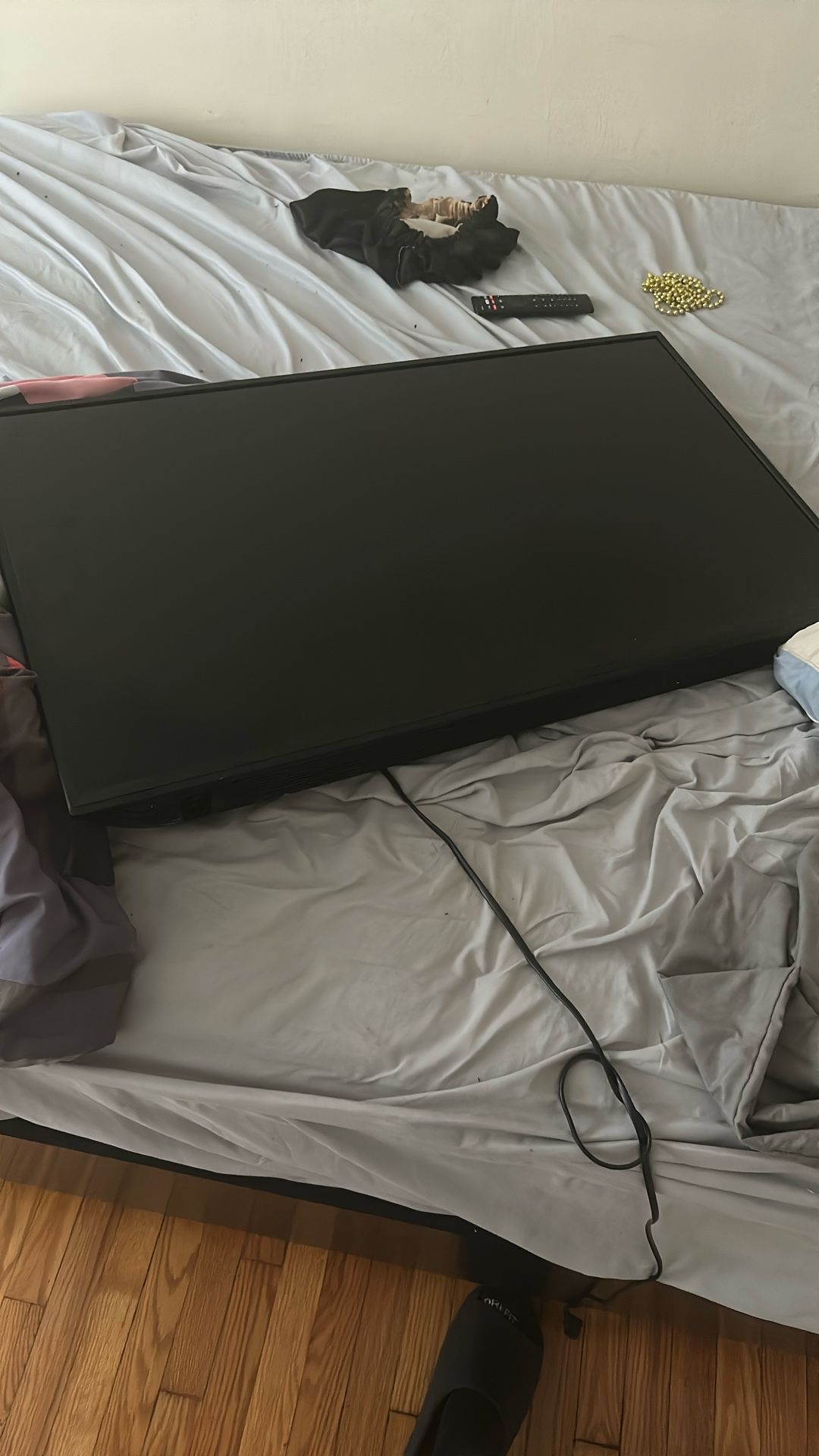 41 inch smart vizio tv *NO DAMAGES*