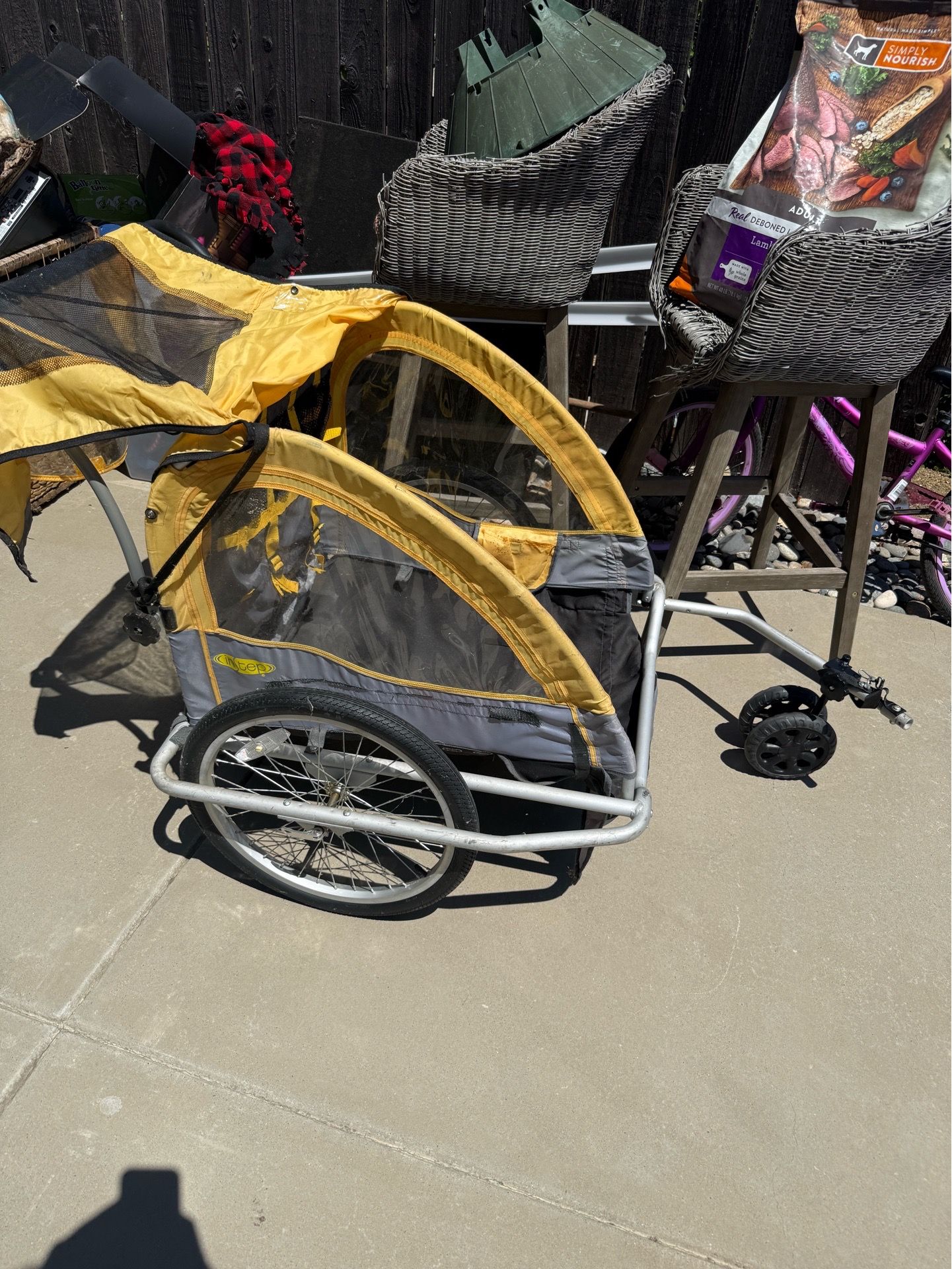 Free bike and bike trailer