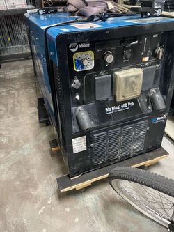 Miller Big Blue 400 pro Welder/ Generator
