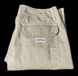 True Religion Cargo Pants – Khaki – Size 32