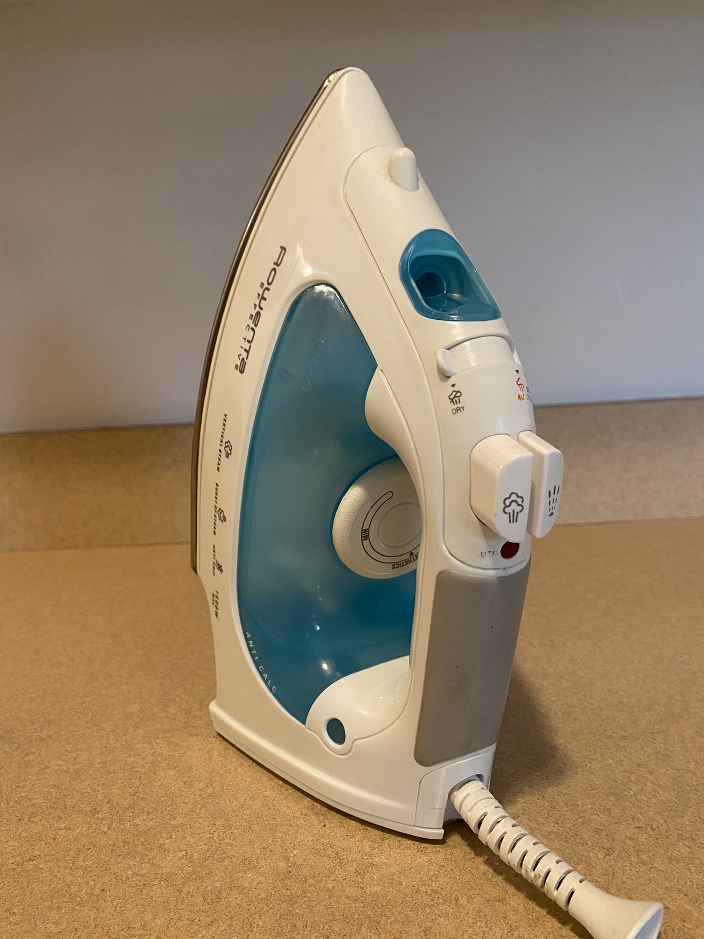 Rowenta Steam Iron DX1700