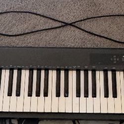 M-AUDIO  Keystation 88 