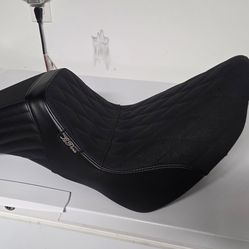 La pera kick flip harley street bob snd possible other