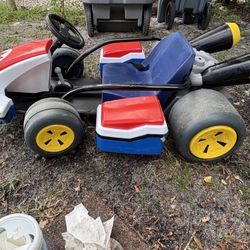 Mario Go Kart 