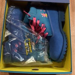 Never Worn Sponge Bob Timberlands 