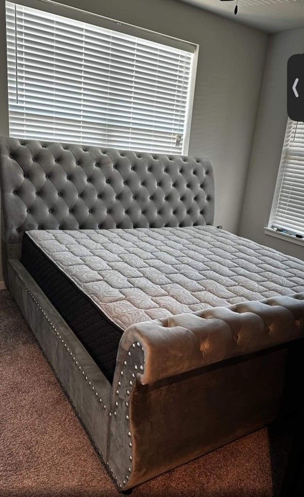 Queen and King Mattresses BRAND NEW and at CLOSEOUT Prices - $39 Down!