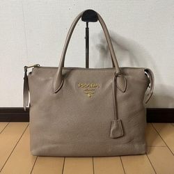 𝐏𝐑𝐀𝐃𝐀   Handbag Greju Tote Bag 