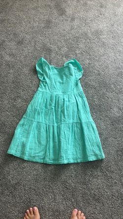 Girls dress