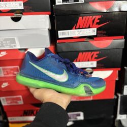 Kobe 10 Emerald City size 9 USED But Clean 
