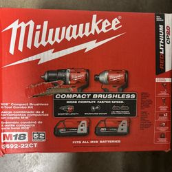 Milwaukee Brushless Cordless Combo Drill Kit 