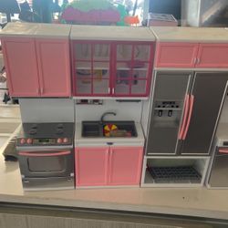 Girls Play kitchen 