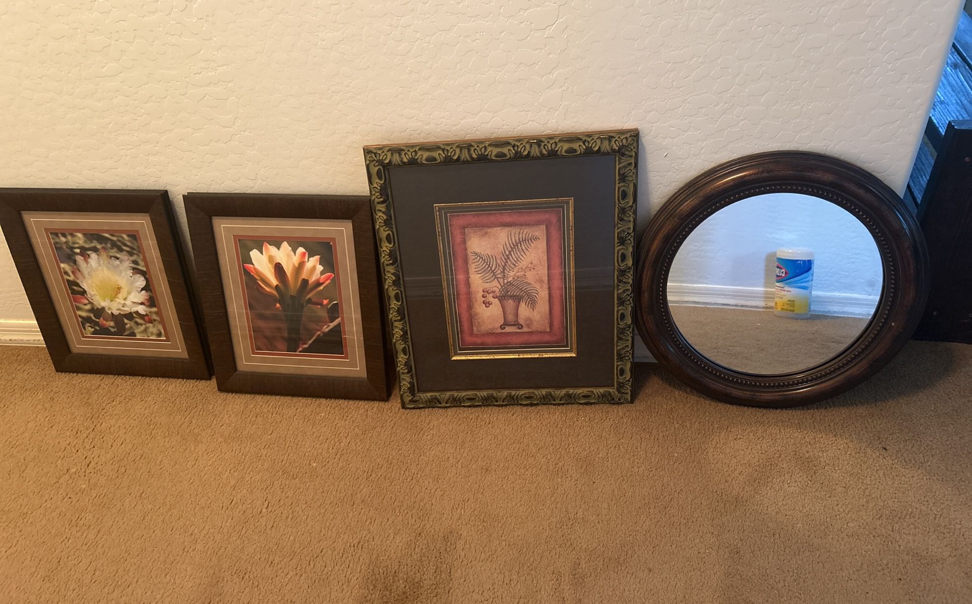Frames Decor/Mirror