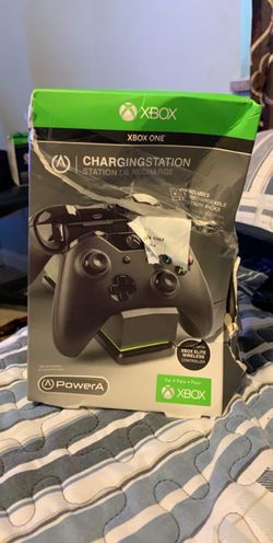 Xbox one charging station