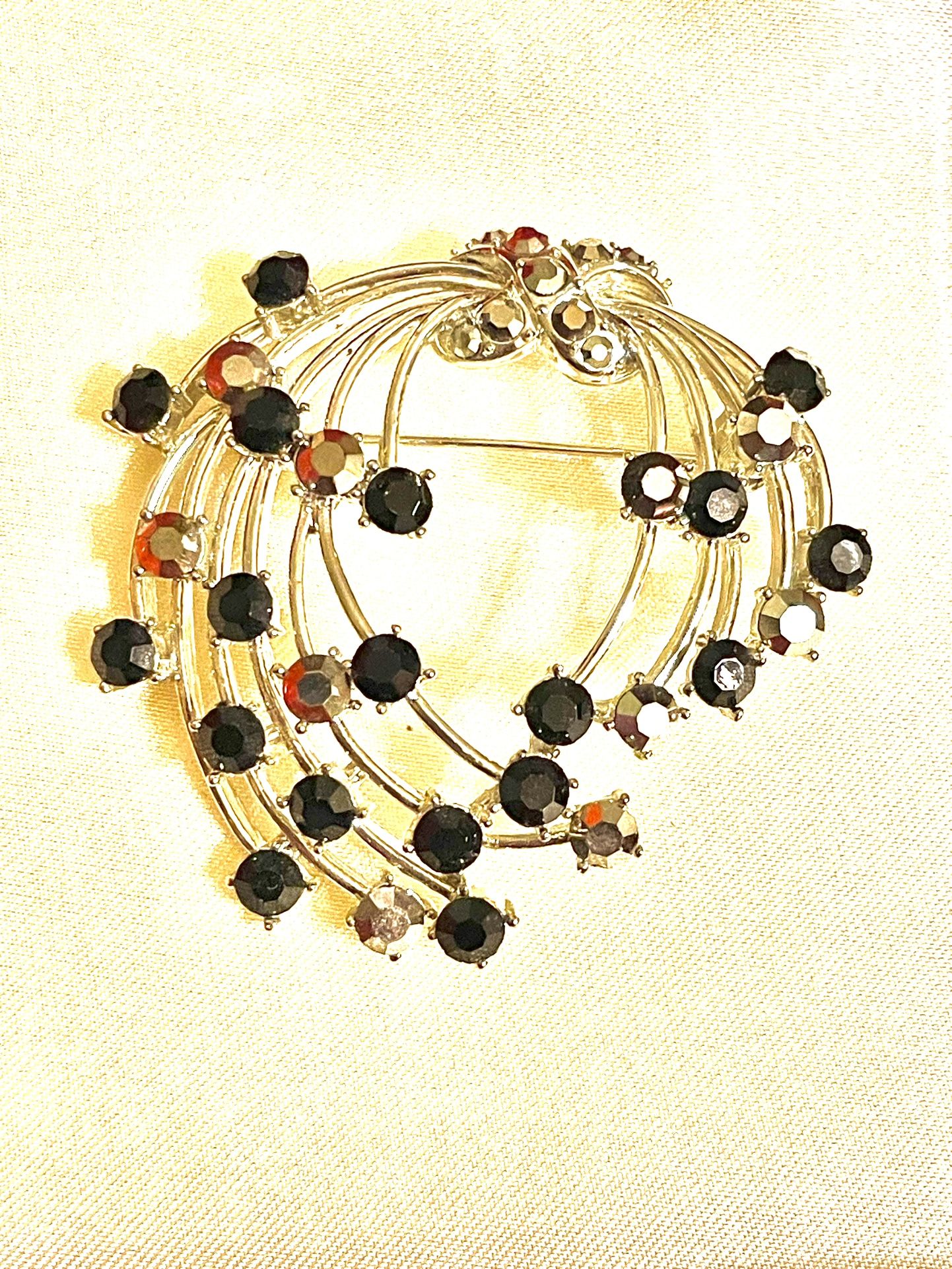 Vintage Fireworks Brooch!