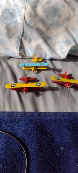 Vintage Metal propeller diecast lot of 3. See below