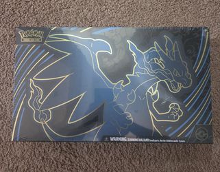 Pokemon Mega Charizard Ex Ultra Premium Collection UPC