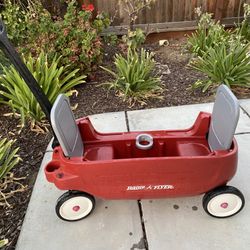 Radio Flyer Pathfinder Wagon, Base Red, Great Condition 
