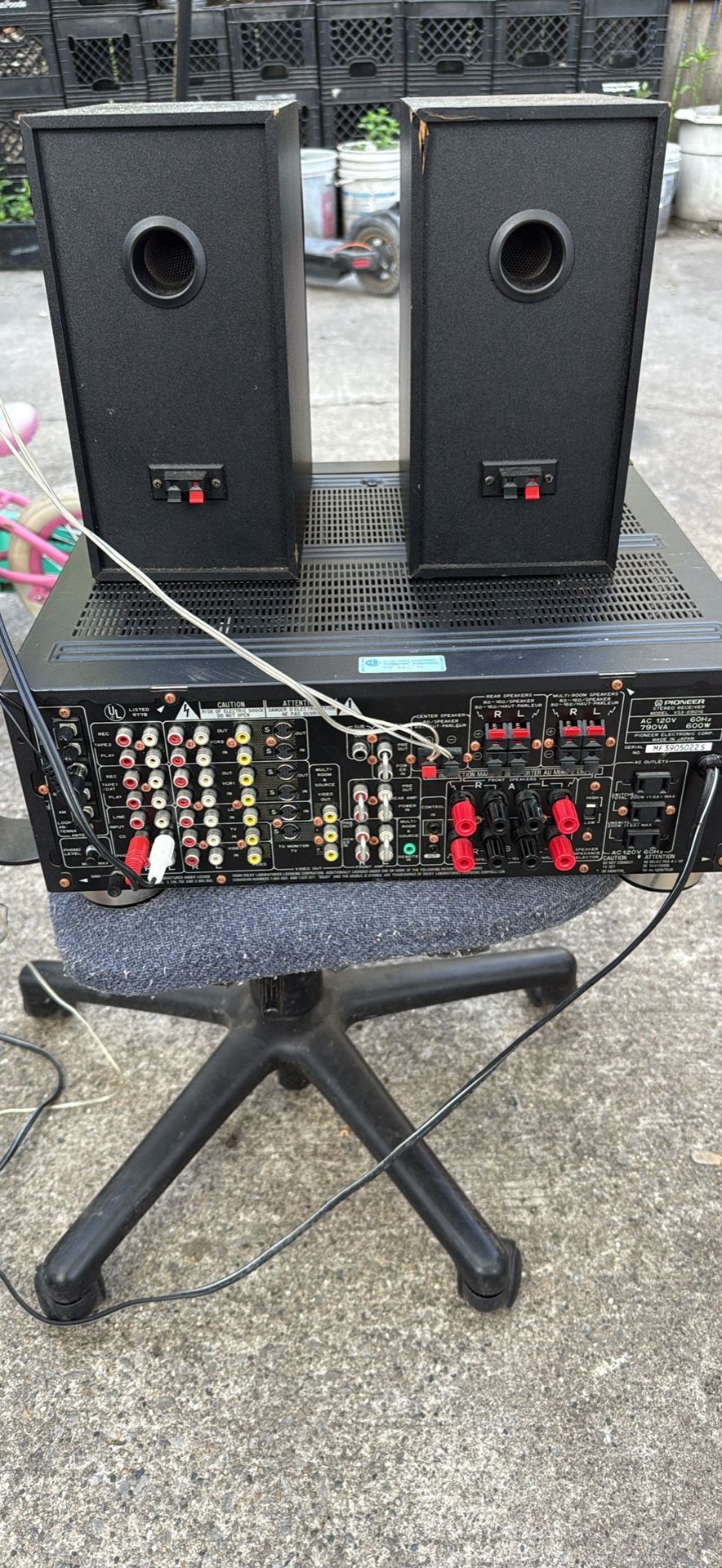 Poineer auto video/stereo receiver