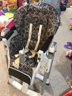 Peg Perego High Chair W/ Table 