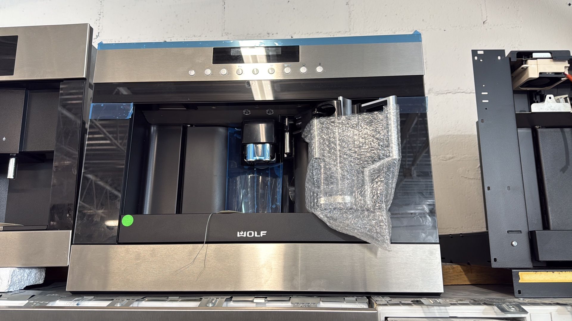 Wolf Built-In Coffee Machine – Model EC24S 