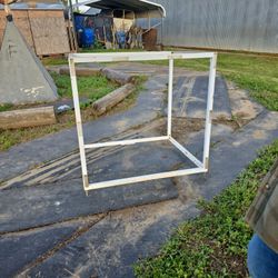 Square Metal Frame 