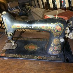 Singer, Sewing Machine Made In 1900