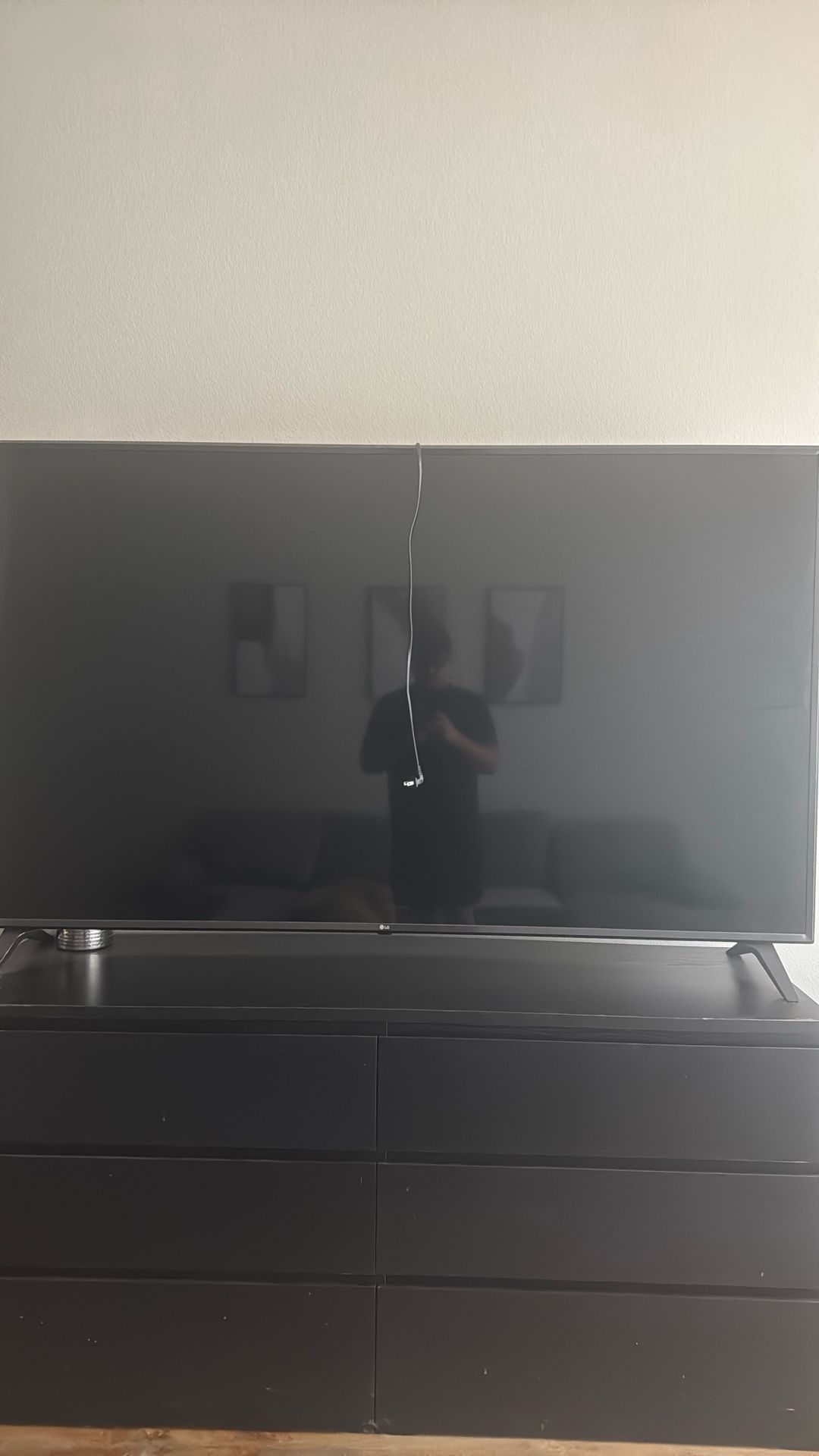 75” Tv