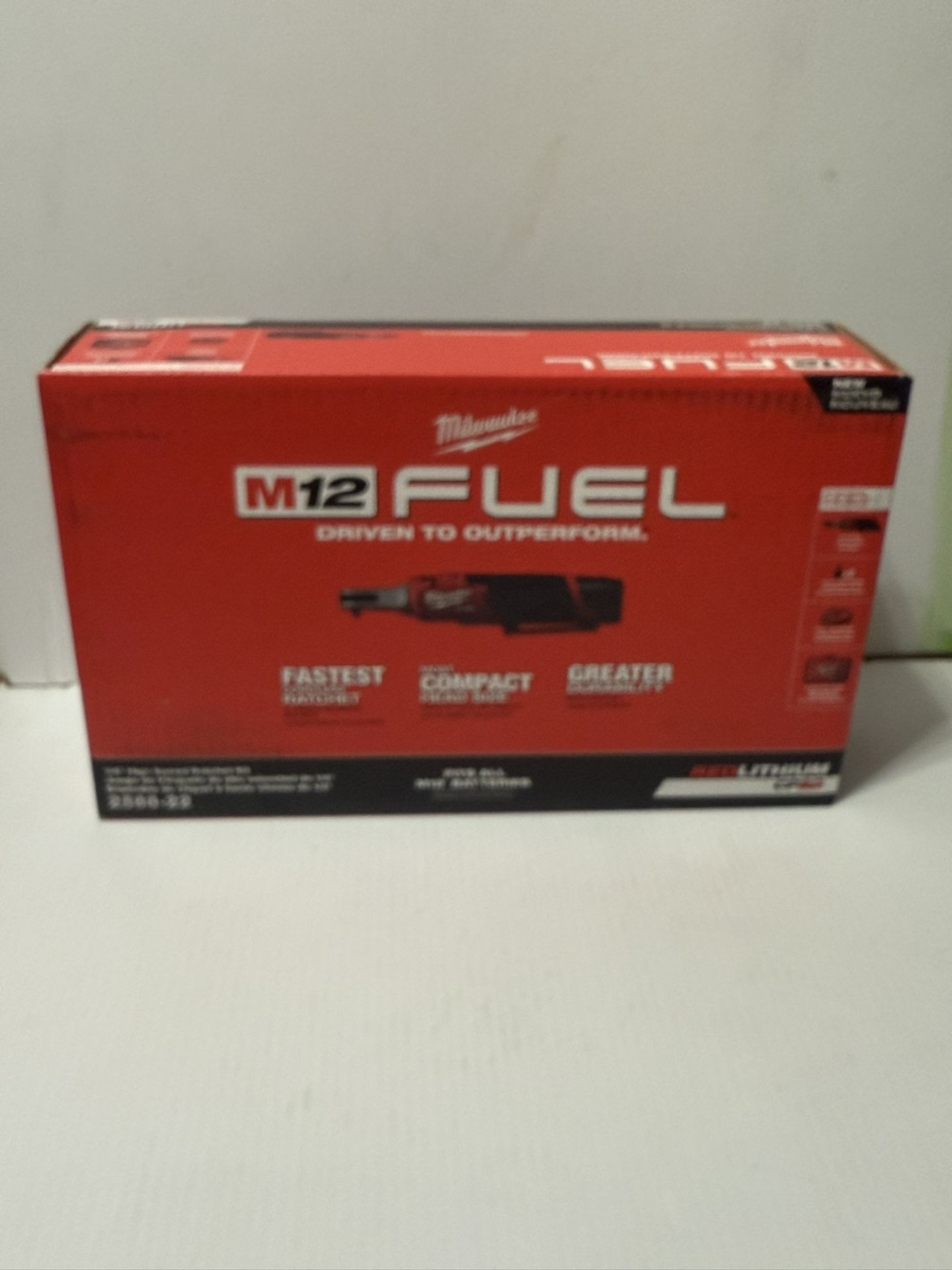 Milwaukee 2566-22 M12 Fuel 1/4 in Hi-Speed Ratchet Kit - Red