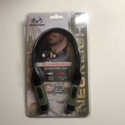 REALTREE RECHARGEABLE 300 LUMEN NECK LIGHT